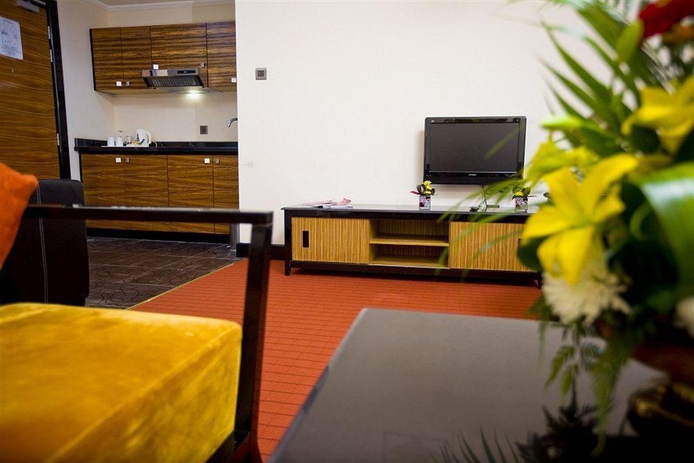 Rayan Hotel Corniche Sardzsa Kültér fotó