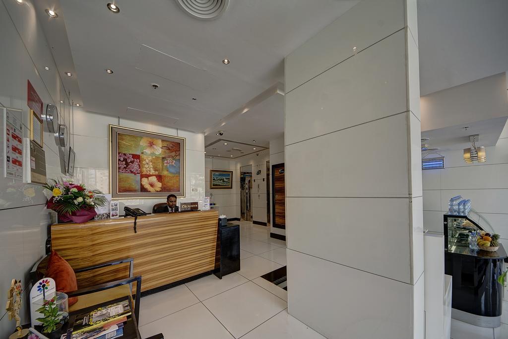 Rayan Hotel Corniche Sardzsa Kültér fotó