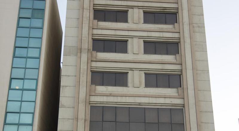 Rayan Hotel Corniche Sardzsa Kültér fotó